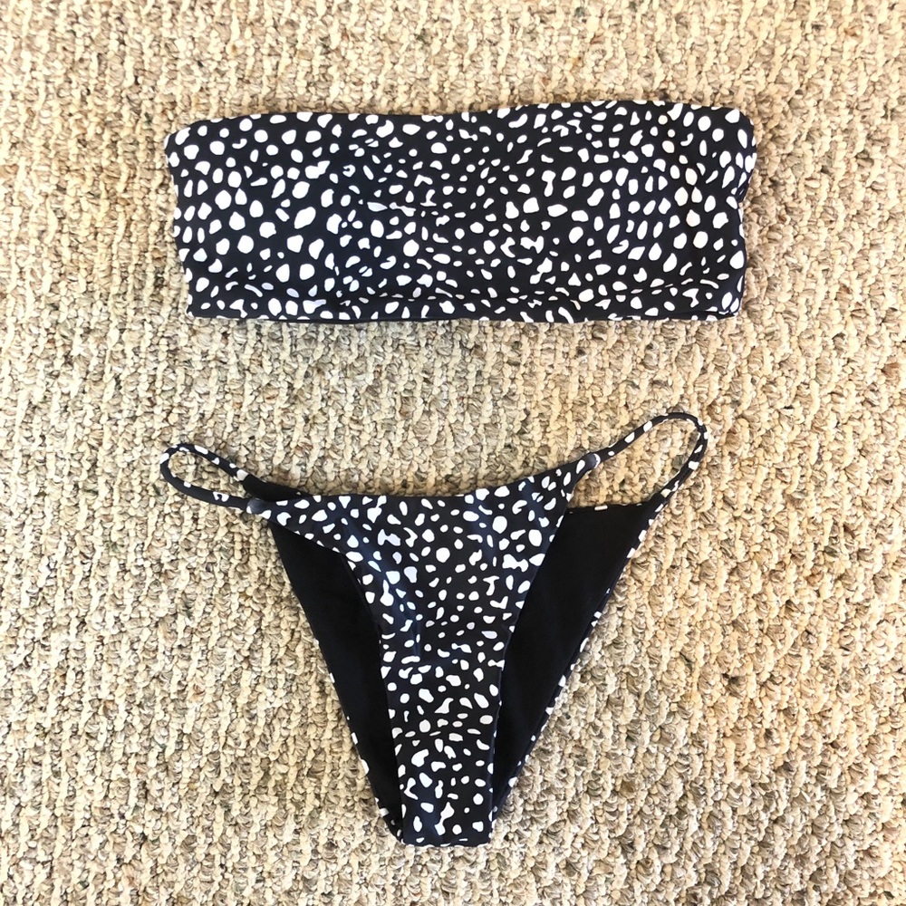 Black and White Strapless Bikini